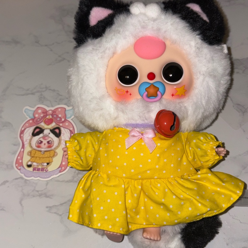 Baby Three Kitten Wardrobe Black and White Kitten with Rare Paci